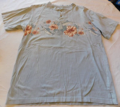 Reel Legends Men's Short Sleeve T Shirt Size M medium Lt Blue Hibiscus GUC - Image 1 of 4