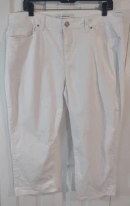 Croft*barrow White Denima Capri Pants-High Rise-Stetch-PLUS SIZE 18 - Picture 1 of 3