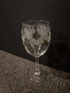 New! Disney Parks Exclusive Etched Frosted Mickey Mouse Ears Wine Glass - Picture 1 of 7