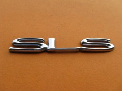 98 99 00 01 02 03 04 CADILLAC SEVILLE SLS EMBLEMA TRASERO CROMADO LOGOTIPO INSIGNIA A34069 Foto 1 de 2