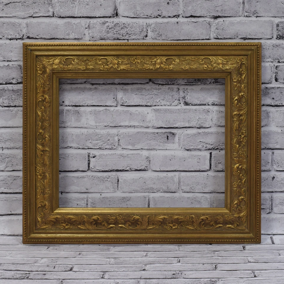 Cadre ancien de 1850-1900 en bois décoré Couleur Or Feuillure: 50,5x40 cm - Photo 1/4