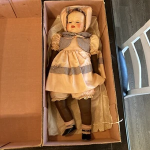 Vintage Original Effanbee Noma Electronic Taking Doll 28"  - Picture 1 of 23