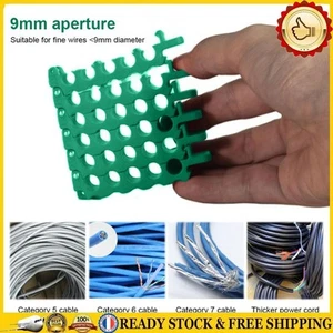 Outils rangés pour arrangement de faisceau de câbles réseau Cat 5/6 (vert 5) FR - Bild 1 von 10