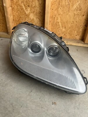 Chevrolet Corvette C6 2005-2013 hoja de pasajero derecha faros plateados LED OEM OBO Foto 1 de 4