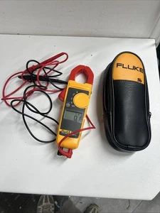 Pinza amperimétrica Fluke 323 True RMS genuina Reino Unido distribuidor Fluke c/w certificado de calibración - Imagen 1 de 5