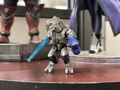Covenant Elite Arbiter Thel Vadam Halo 2 3 Mega Construx Mini Action Figure - Image 1 of 3