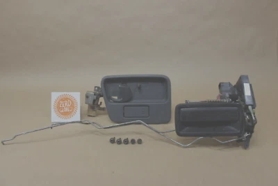 Manija de pestillo de puerta trasera izquierda Chevy Blazer GMC Jimmy 95-97 acoplamiento de bloqueo eléctrico OEM Foto 1 de 4