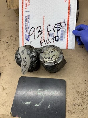 Ford Bronco F150 1993 1994 1995 bujes de buje de bloqueo automático 4x4 Dana 44 4x4 2 un. Foto 1 de 4