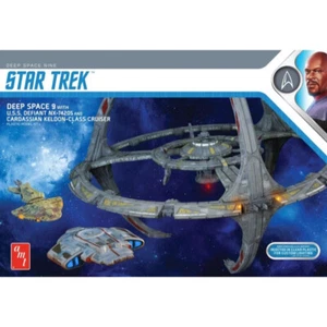 AMT 1245 1/3300 Star Trek Deep Space Nine AMT - Picture 1 of 6