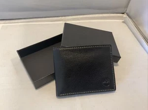Timberland Men's Passcase Wallet Pebble Grain Leather Flip ID Card Window Bifold - Picture 1 of 4