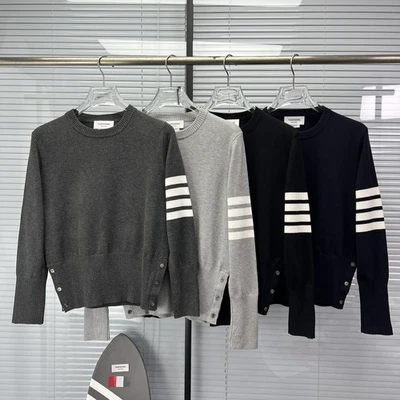 Suéter Thom Browne Hombre/Mujer Rayas Manga Larga Cuello Redondo NUEVO. Foto 1 de 4