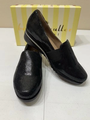 Bettye Muller Tropic Feminino Preto Estampa de Lagarto Couro Camurça Cunha Baixa 9 - Imagem 1 de 4