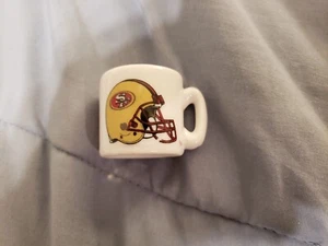 Vintage San Francisco 49ers Miniatur 1,25" Sammlerstück NFL Mini Kaffeebecher - Bild 1 von 4