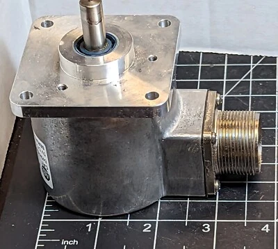 Allen-Bradley Optical Incremental Encoder 845H-SJDZ14FWY2C [OF41] - Image 1 of 4