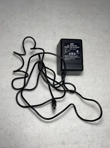 JVC AC Adaptor Adapter, Output 5.5V DC, 500mA, Model AA-R905J - Picture 1 of 4