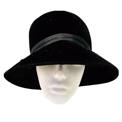 Gene Doris New York Peach Bloom Velour Vintage 1960s Black Wide Brim Hat Size 22 - Image 1 of 4