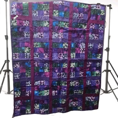 Tonos de algodón púrpura y algodón/poliéster cosido en casa 44 x 35 pulgadas manta edredón tiro Foto 1 de 4