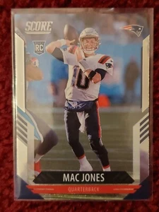 🏈2021 Panini Chronicles - Score Update Rookies - Mac Jones #405 (RC) Patriots🏈 - Picture 1 of 2
