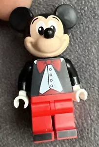 Lego Mickey Mouse 40478 Tuxedo Jacket, Red Bow Tie Disney Minifigure - Picture 1 of 8