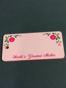 Worlds Greatest Mom Keychain Decoration - Picture 1 of 3