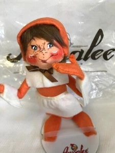 Muñeca Annalee Mobilitee con cable 9" muñeca elfa niña peregrina nueva con bolsa de tienda - Imagen 1 de 4