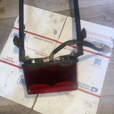 Conjunto de luces traseras Yamaha Stanley YX600 FZR400 FZ600 040-7536 Foto 1 de 3