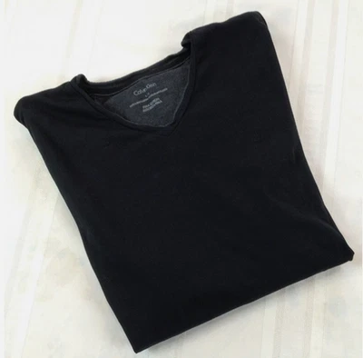 CALVIN KLEIN Men's 100% Pima Cotton V-Neck Short Sleeve T-Shirt(BLACK M)NWOT - Image 1 of 4