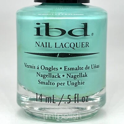 Nuevo esmalte de uñas EII - azul Júpiter - tamaño completo Foto 1 de 3