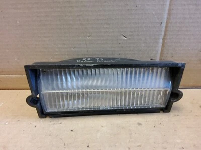 1988-1993 Dodge Dynasty Passenger Right Front Cornering Marker Turn Light OE - Image 1 of 4