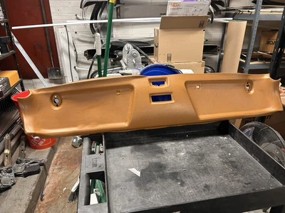 Cenefa parasol Mercedes W123 de 78 a 81, todas 280CE + 300CD, solo cupées Foto 1 de 4