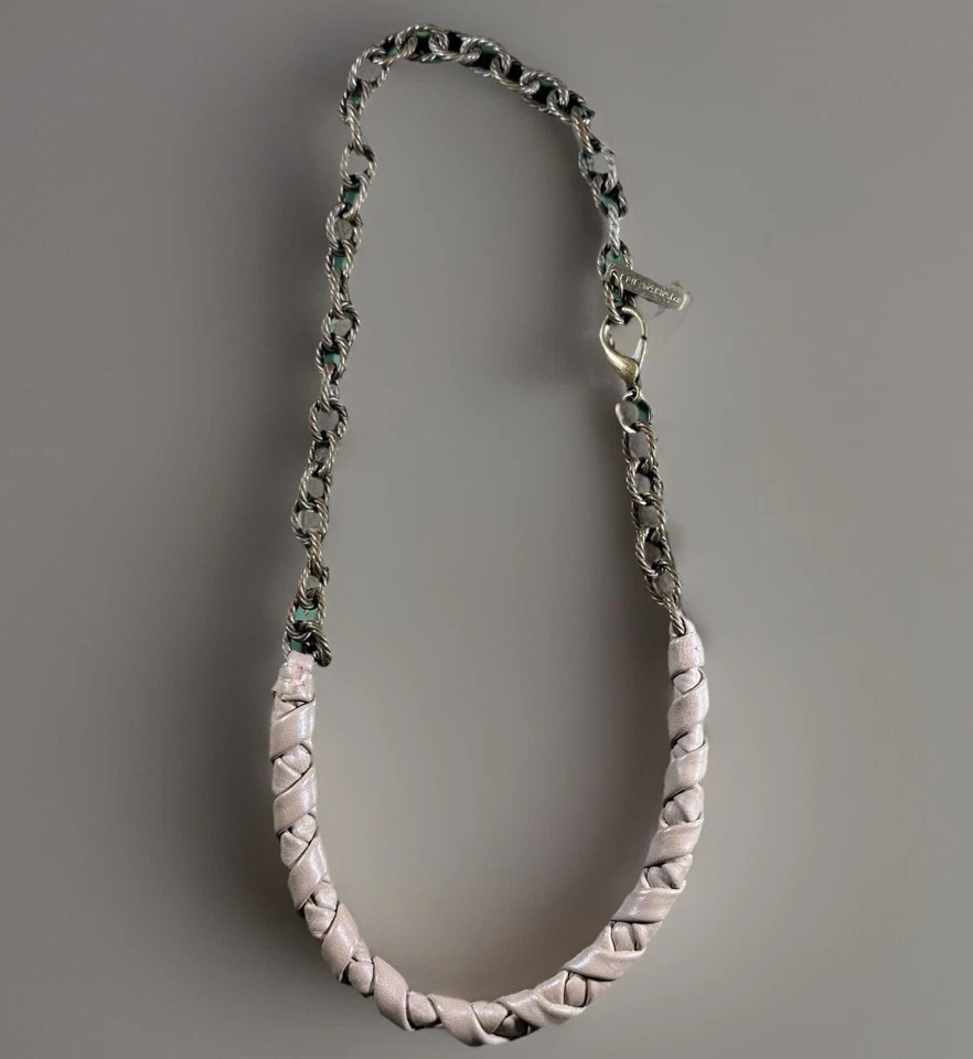 Gargantilla trenzada gruesa con eslabón de firma tono dorado tostado collar de cuero ELIE TAHARI Foto 1 de 4