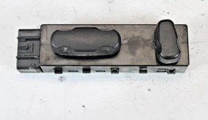 Chevrolet GMC Cadillac Power Seat Switch Right Passenger Front 12451498 25974715 - Picture 1 of 4