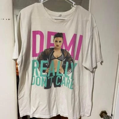 Demi Lovato World Tour 2014 tee #DemiLovato - Image 1 of 4