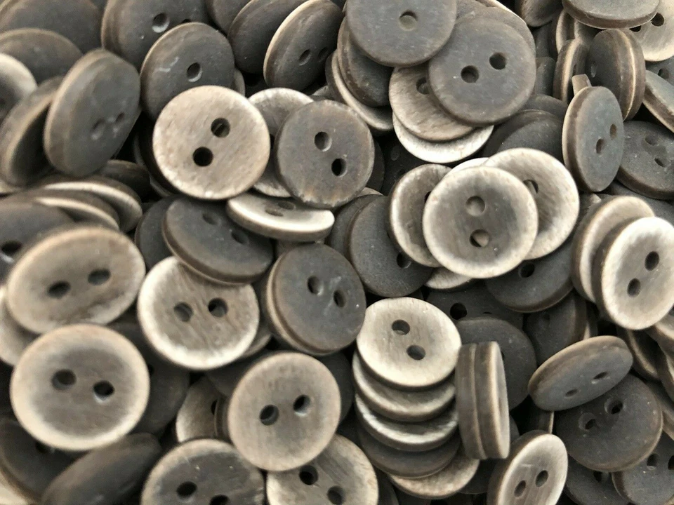 50 IMITATION Wood/Coconut Button 13mm  1/2" Washable 2hole - Image 1 of 2
