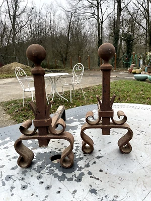 2 Chenets en fer forgé - Photo 1/4