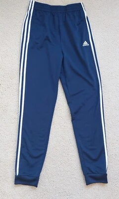 Pantalones deportivos/joggers Adidas juveniles talla XL (18/20) azul marino con rayas blancas usados en excelente estado Foto 1 de 4