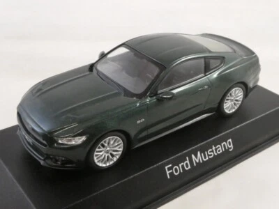 Norev Ford Mustang green metallic 2015 1/43 270558 - Immagine 1 di 3