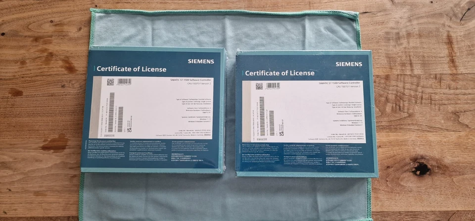 SIMATIC S7-1500 Failsafe Software Controller CPU 1507S F 6ES7672-7FC01-0YA0 - Bild 1 von 1