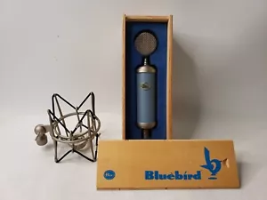 Bluebird Blue Studio Condenser XLR Recording Microphone 83-34055 - Picture 1 of 7