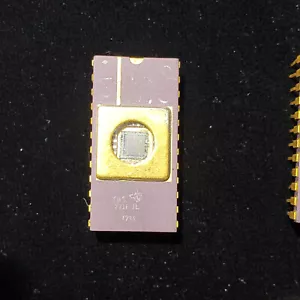 TEXAS INSTRUMENTS 2716 JL EEPROM 24-PIN DIP Gold PURPLE Ceramic Vintage - Picture 1 of 2