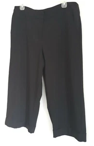 George Capri Pants Sz 14 Black Cuffed Hem Buttoned Back Pockets Machine Washable - Picture 1 of 6