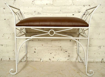 Banco Mid-Century Petite de hierro y vinilo 08236NZ Foto 1 de 4