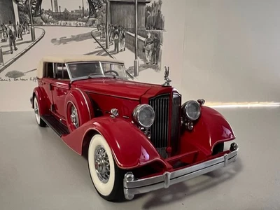 Franklin Mint Packard V12  1934 Convertible Sedan Rot 1:24 inkl. OVP - Bild 1 von 4