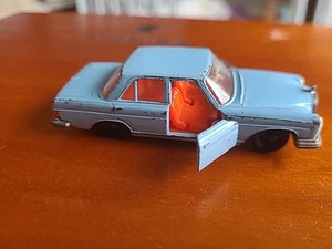 Siku Germany Mercedes 250 SE Blue V258 Original Opening Doors/Fold Seats Diecast - Picture 1 of 10