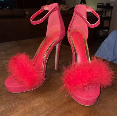 Zapatos Republic LA Para Mujer Sexy Rojo Tirantes Pluma Tacones de aguja Talla 9 Nunca Usados Foto 1 de 4