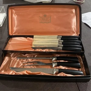 Vintage Sheffield Crown Crest England Carving Set & 6 Steak Knives Bakelite - Picture 1 of 12