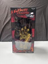 NECA Nightmare on Elm Street 1984: Freddy Krueger Glove - Replica - NEW