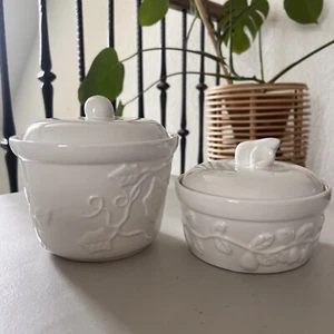 Solid White Ceramic Covered Dish - Picture 1 of 5