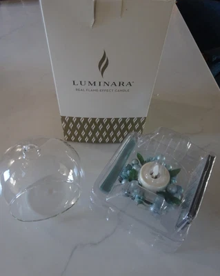 Luminara Luz de Té Sin Llama Vela Vidrio Adorno BAYAS AZULES Navidad/Remoto Foto 1 de 4