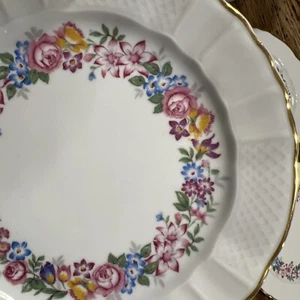 Limoges Francia Bernardaud 7 3/8" Ensalada Platos Lote de 9 BER57 Guirnalda Floral COMO NUEVO - Imagen 1 de 10